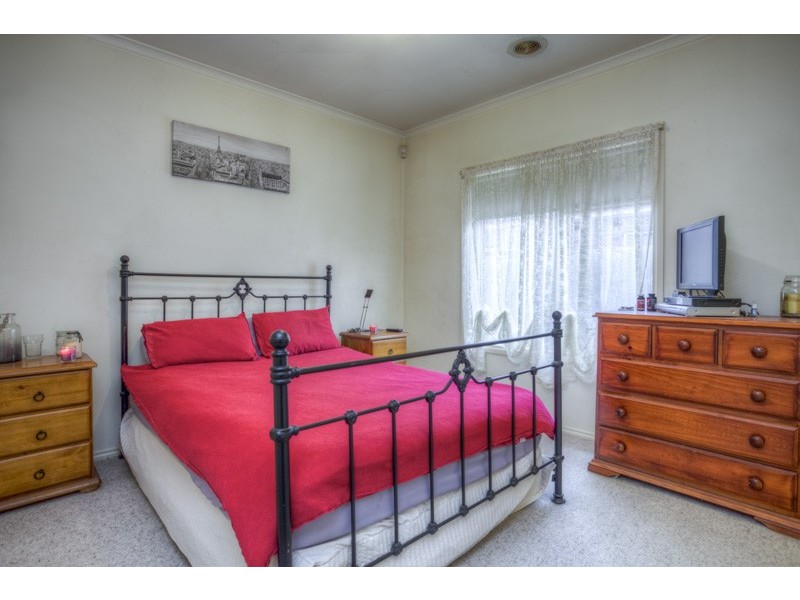 4/50 Darbyshire Street, Sunbury VIC 3429