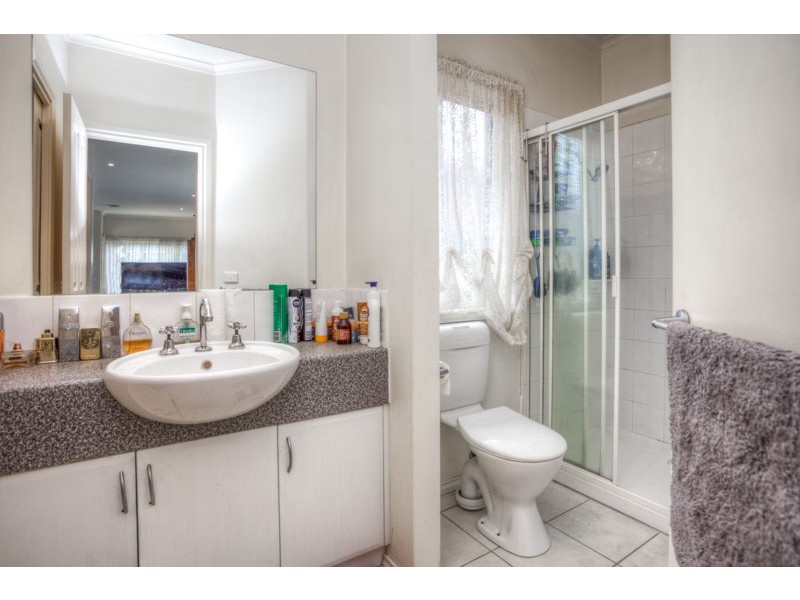 4/50 Darbyshire Street, Sunbury VIC 3429