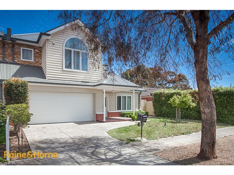 19 Hoya Place, Sunbury VIC 3429