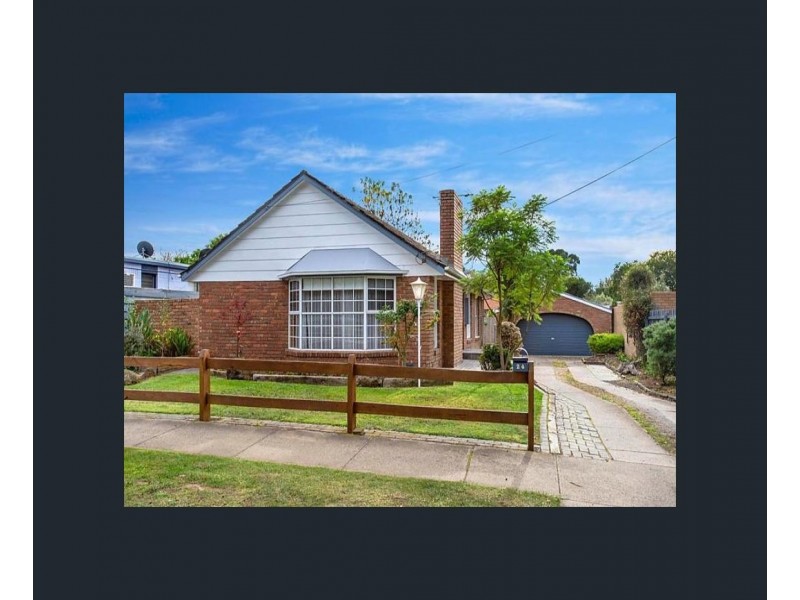 24 Riddell Rd, Sunbury VIC 3429