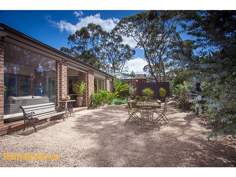61 Fullwood Drive, Sunbury VIC 3429