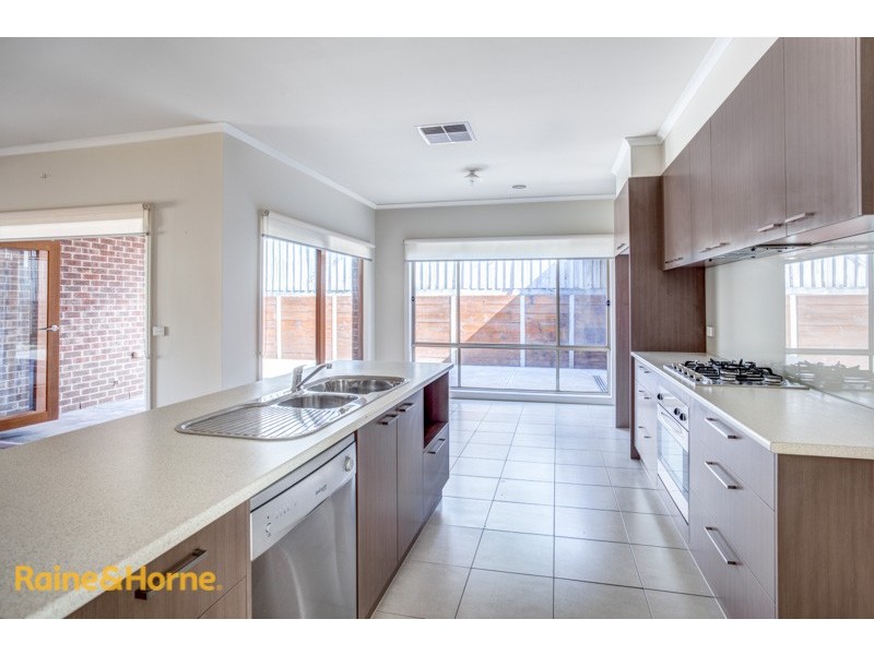 40 Ferris Street, Sunbury VIC 3429