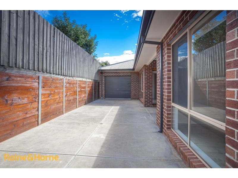 40 Ferris Street, Sunbury VIC 3429