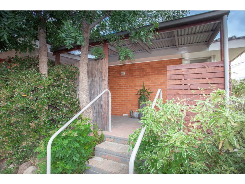 77 Dobell Avenue, Sunbury VIC 3429