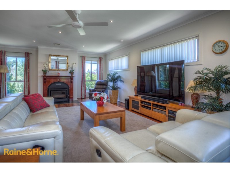 12 Pinto Way, Sunbury VIC 3429