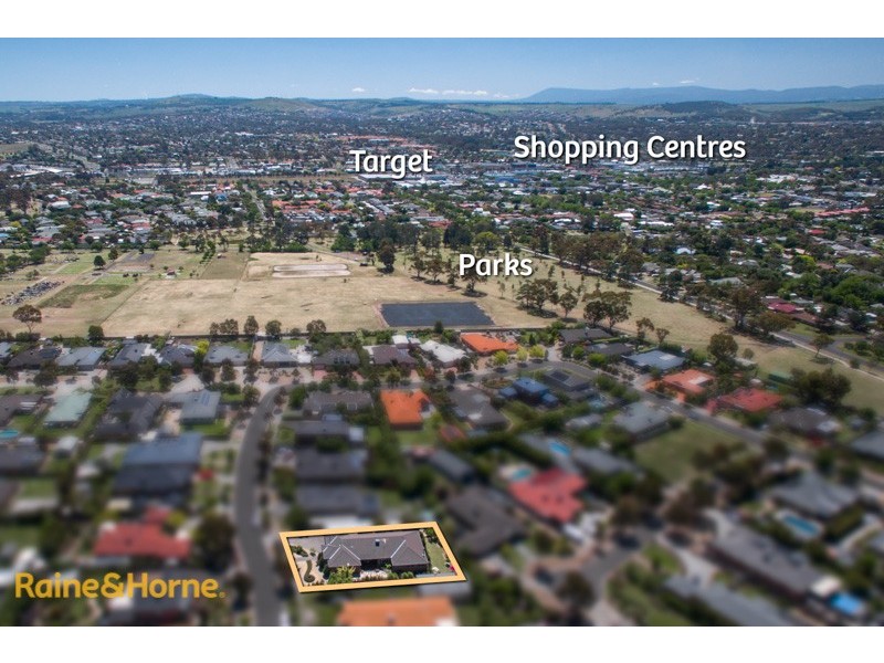 12 Pinto Way, Sunbury VIC 3429