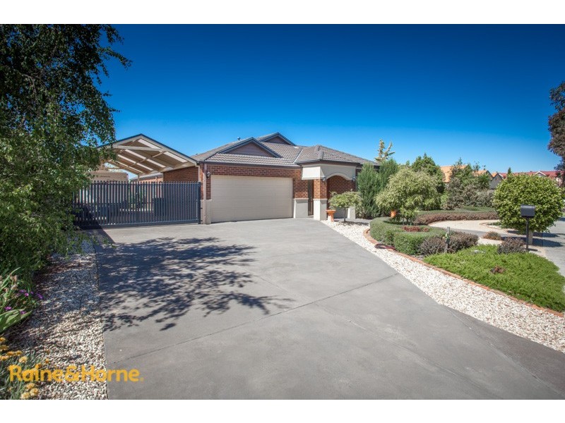 12 Pinto Way, Sunbury VIC 3429