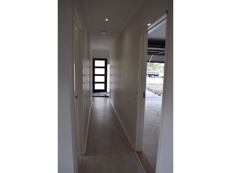 10 Rockfern Cres, Diggers Rest VIC 3427