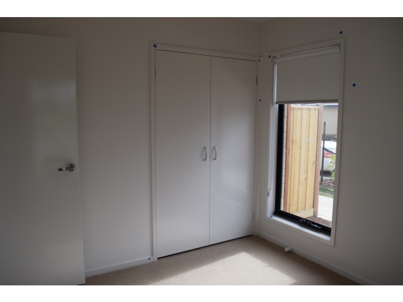 10 Rockfern Cres, Diggers Rest VIC 3427