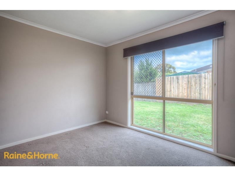 198 Elizabeth Drive, Sunbury VIC 3429