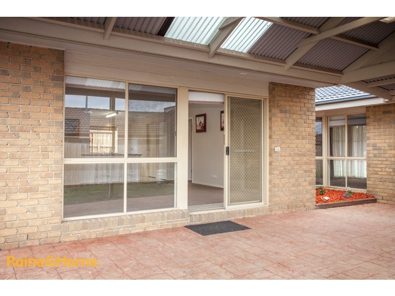 198 Elizabeth Drive, Sunbury VIC 3429