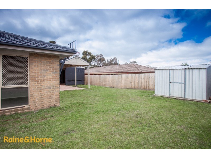 198 Elizabeth Drive, Sunbury VIC 3429