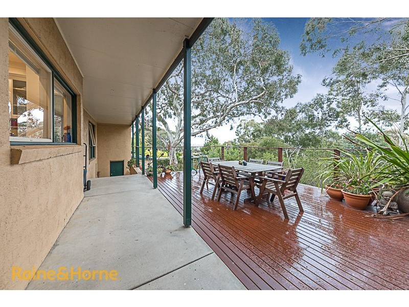 34 Yellow Gum Blvd, Sunbury VIC 3429