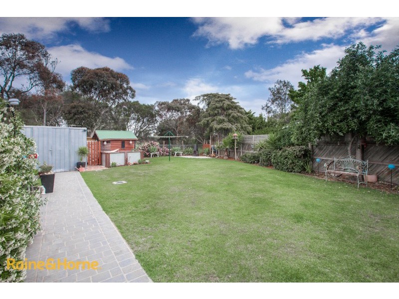 67 Muirfield Drive, Sunbury VIC 3429