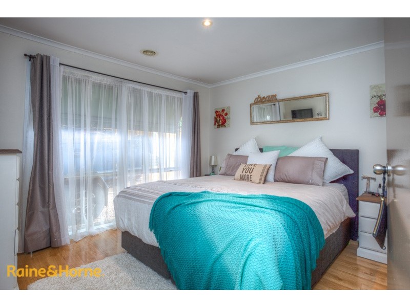 67 Muirfield Drive, Sunbury VIC 3429