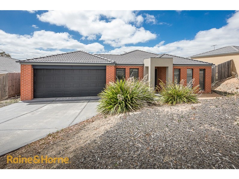 131 Phillip Drive, Sunbury VIC 3429
