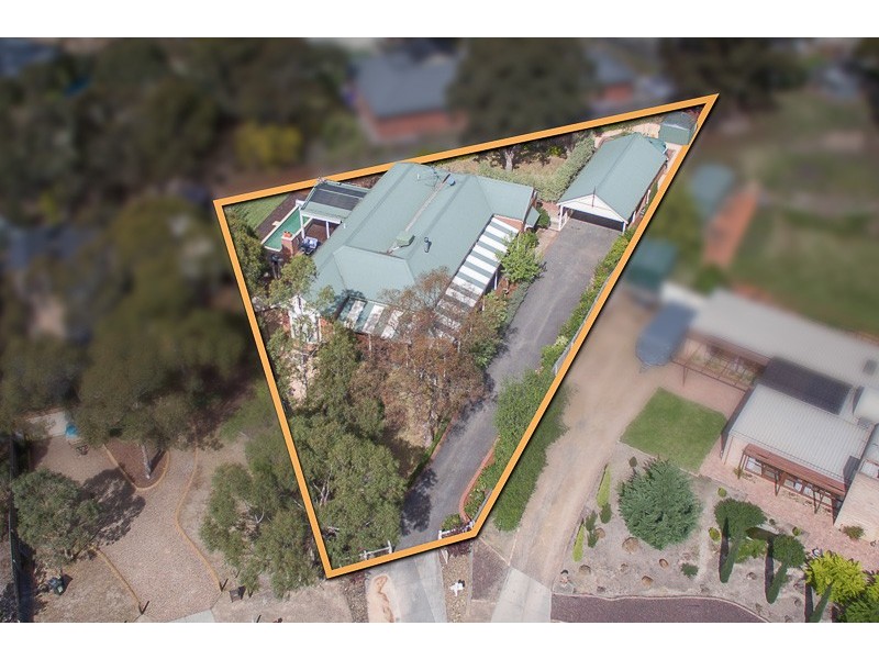 12 Manna Gum Close, Sunbury VIC 3429