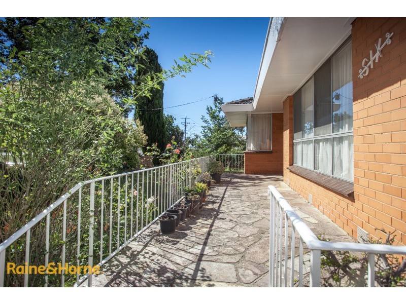 6 Macedon Street, Sunbury VIC 3429