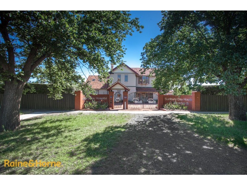 6 Macedon Street, Sunbury VIC 3429