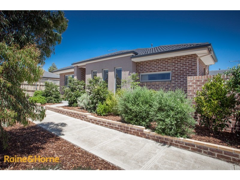 52 Ferris Street, Sunbury VIC 3429