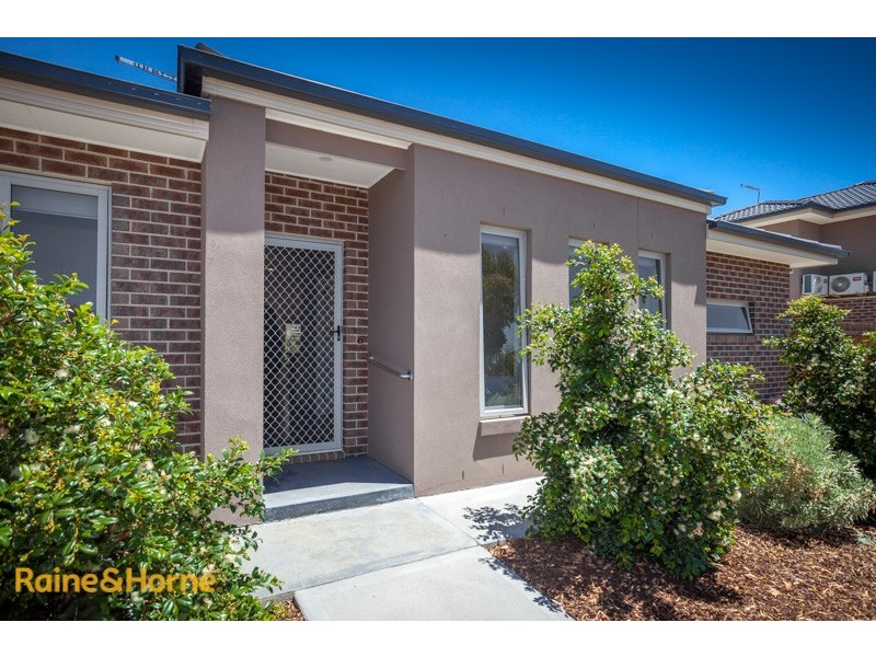 52 Ferris Street, Sunbury VIC 3429