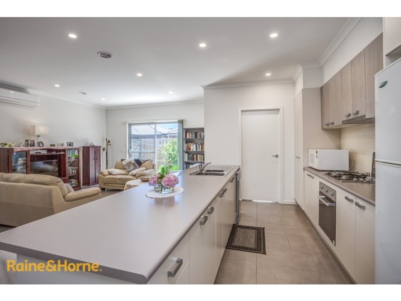 52 Ferris Street, Sunbury VIC 3429