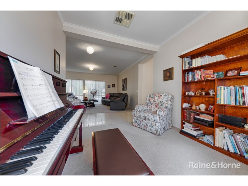 1 Old Winery Road, Sunbury VIC 3429
