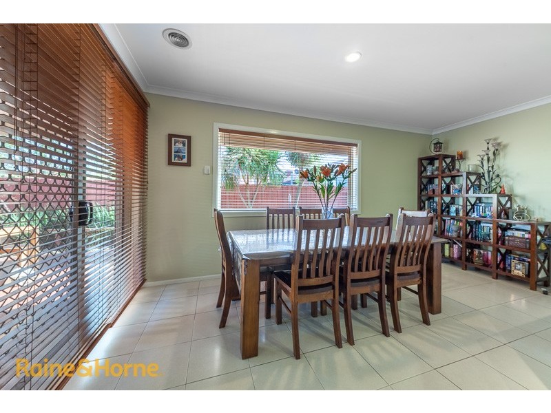 4 Frontignac Court, Sunbury VIC 3429