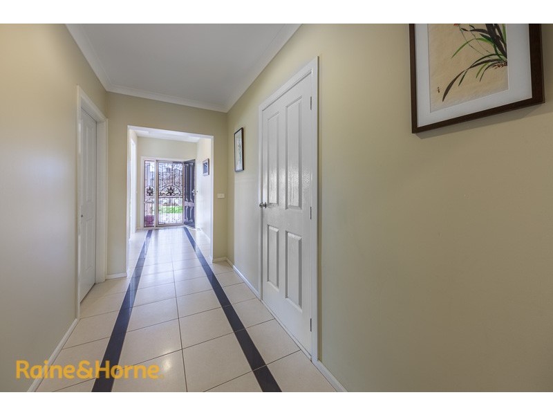 4 Frontignac Court, Sunbury VIC 3429