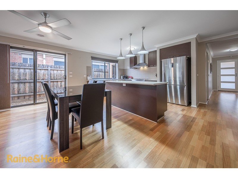 10 Universal Court, Diggers Rest VIC 3427