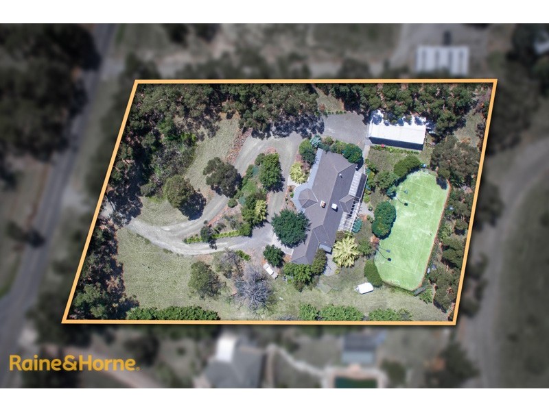 15 Winilba Road, Sunbury VIC 3429