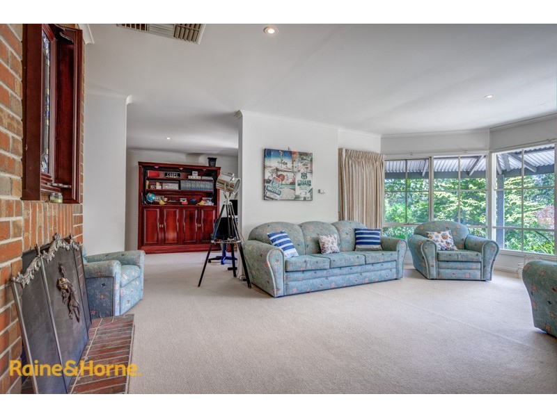 15 Winilba Road, Sunbury VIC 3429