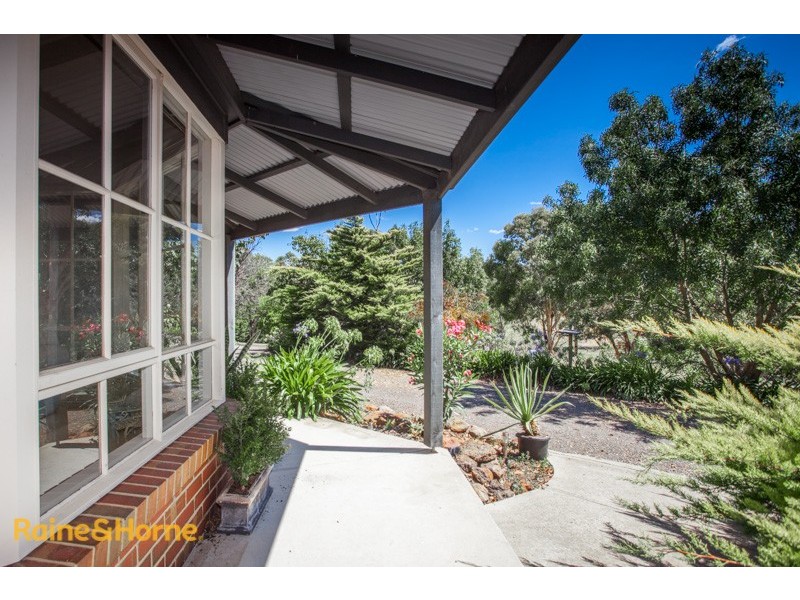 15 Winilba Road, Sunbury VIC 3429