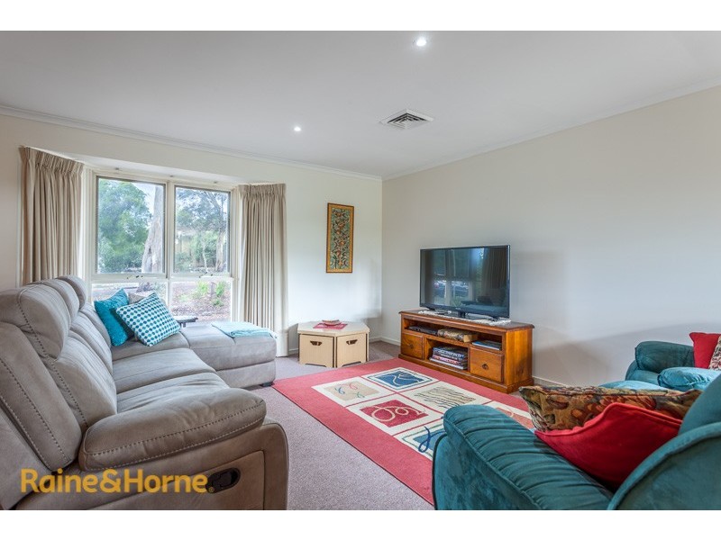 46 Ardcloney Drive, Sunbury VIC 3429