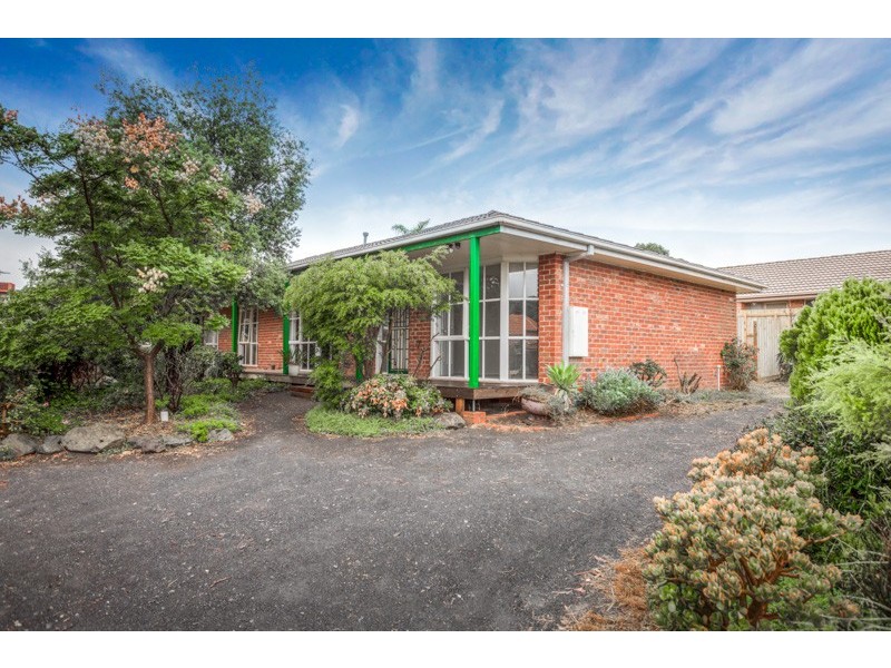 5 Cypress Point Court, Sunbury VIC 3429