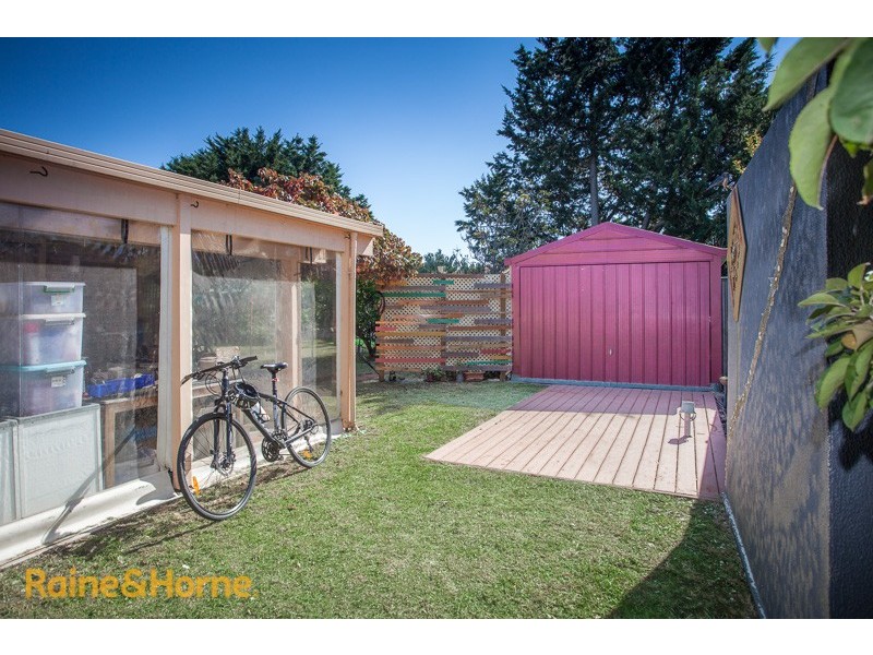 7 Carnoustie Drive, Sunbury VIC 3429