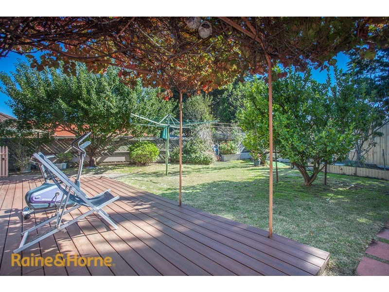 7 Carnoustie Drive, Sunbury VIC 3429