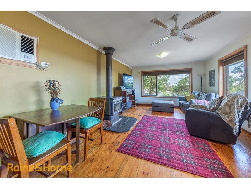 1 and 3 Carlson Street, Sunbury VIC 3429