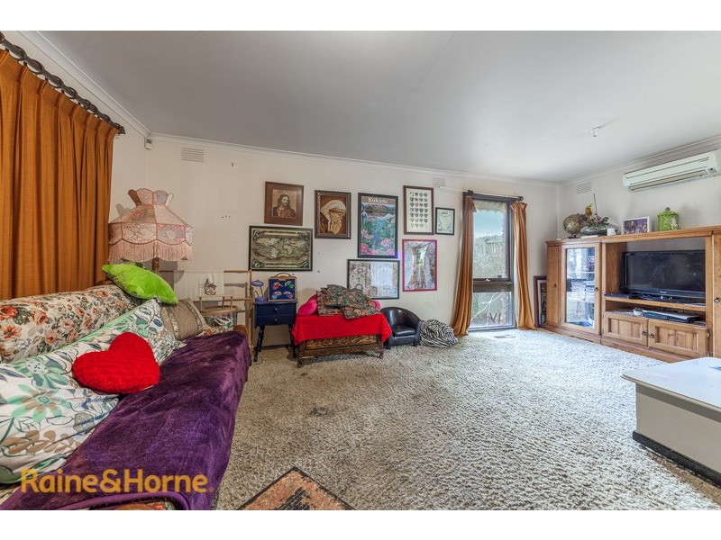 1 and 3 Carlson Street, Sunbury VIC 3429