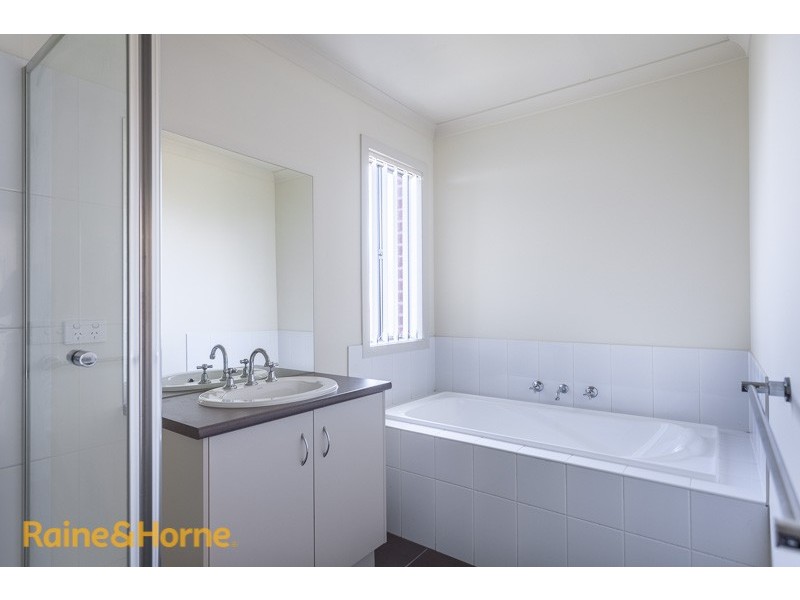 1 Emma Court, Sunbury VIC 3429