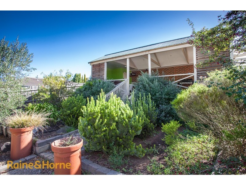 14 Brett Court, Sunbury VIC 3429