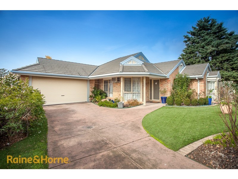55 OLIVE GROVE, Sunbury VIC 3429