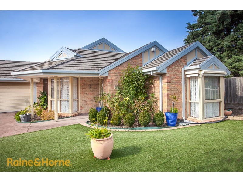 55 OLIVE GROVE, Sunbury VIC 3429