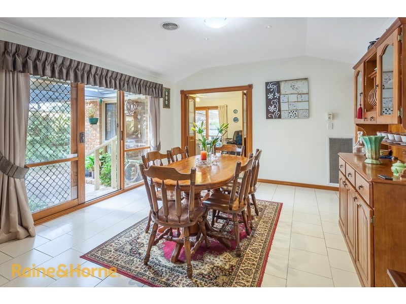 55 OLIVE GROVE, Sunbury VIC 3429