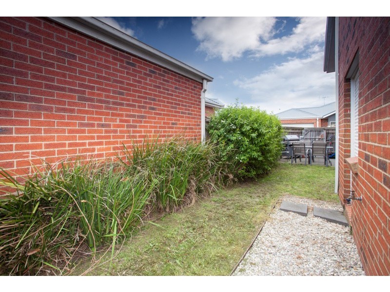 4/50 Darbyshire Street, Sunbury VIC 3429