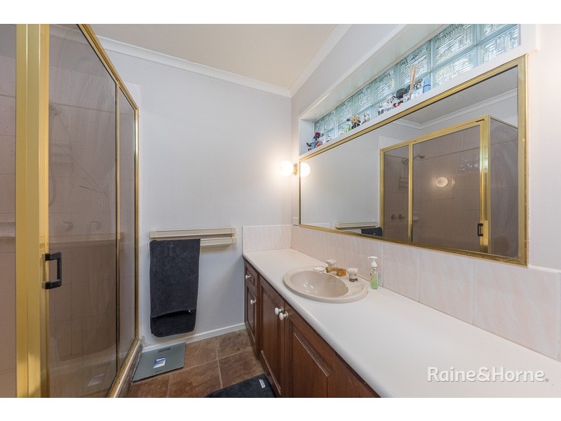 23 Powlett Street, Sunbury VIC 3429