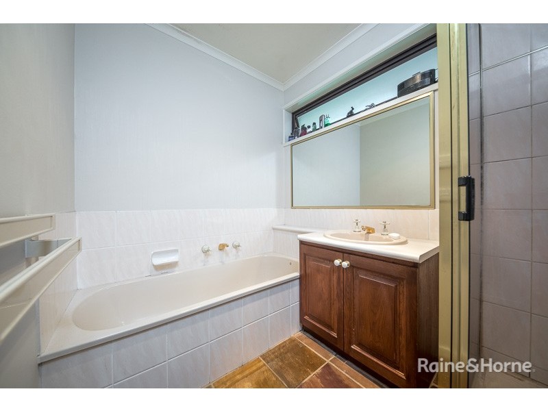 23 Powlett Street, Sunbury VIC 3429