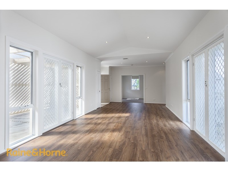 8 Sunbrook Court, Sunbury VIC 3429