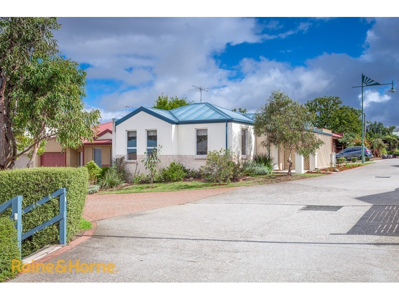 8 Sunbrook Court, Sunbury VIC 3429