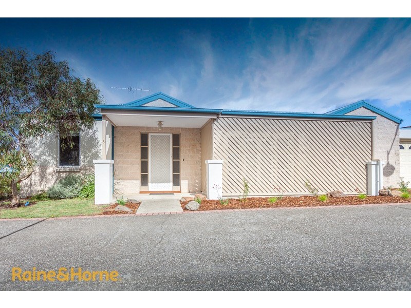8 Sunbrook Court, Sunbury VIC 3429